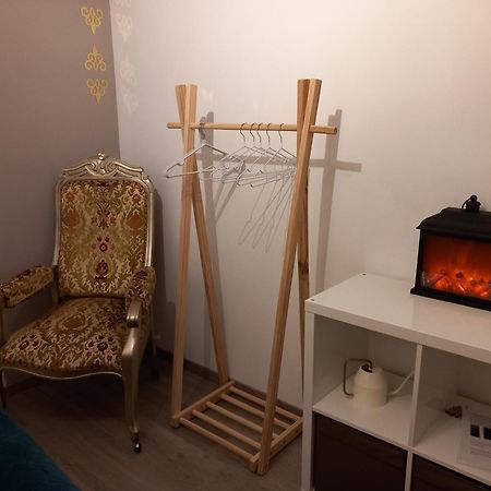 Au Petit Nid Froissart Bed & Breakfast Chimay Bagian luar foto