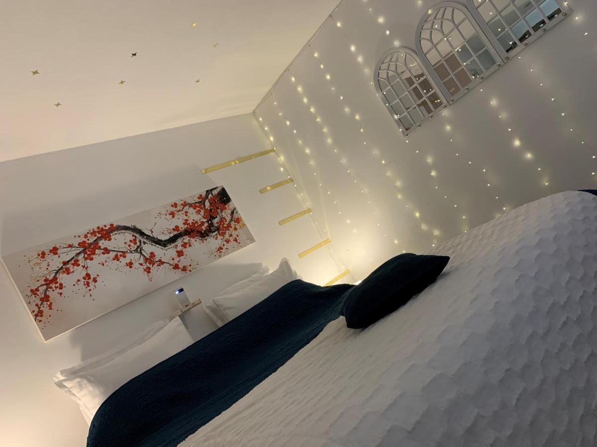 Au Petit Nid Froissart Bed & Breakfast Chimay Bagian luar foto