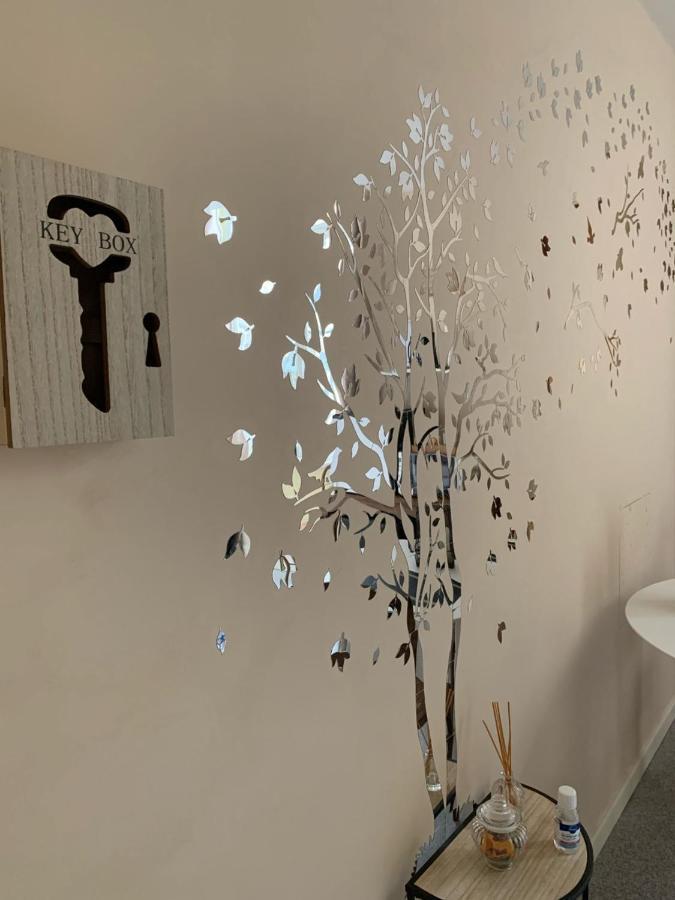 Au Petit Nid Froissart Bed & Breakfast Chimay Bagian luar foto