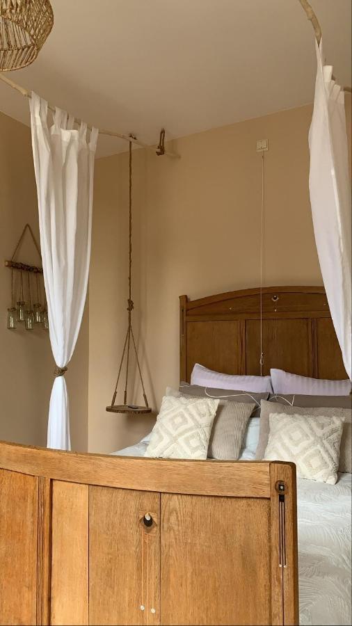 Au Petit Nid Froissart Bed & Breakfast Chimay Bagian luar foto